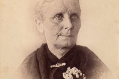Anjanette Hendee Sooy wife of Wm Elwood Sooy